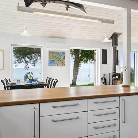 Semesterbostad Bryngeir - 25m From The Sea By Interhome *