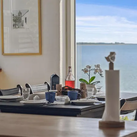 Bryngeir - 25m From The Sea By Interhome Semesterbostad *