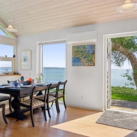 Semesterbostad Bryngeir - 25m From The Sea By Interhome *